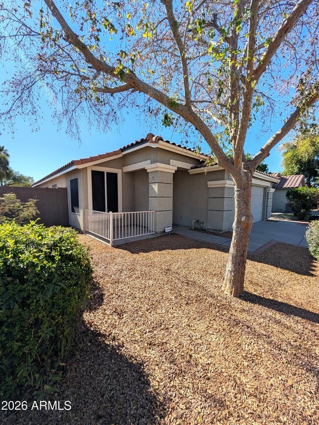 Foto del edificio - 2471 E Derringer Way