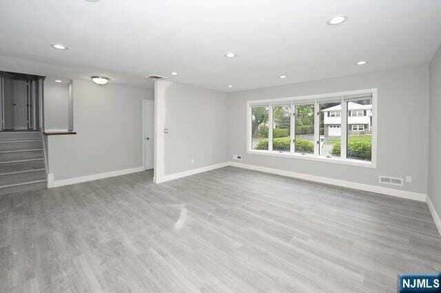 Building Photo - 14-18 Prospect Avenue Unit 1X