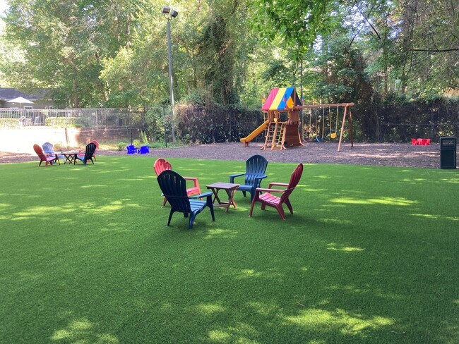 Área de juegos infantiles & Turfed espacio verde - Jefferson Point