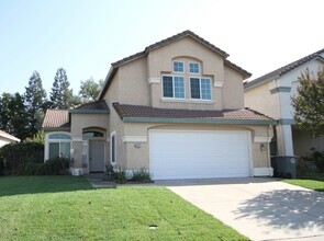 Building Photo - 8727 Summer Pointe Dr