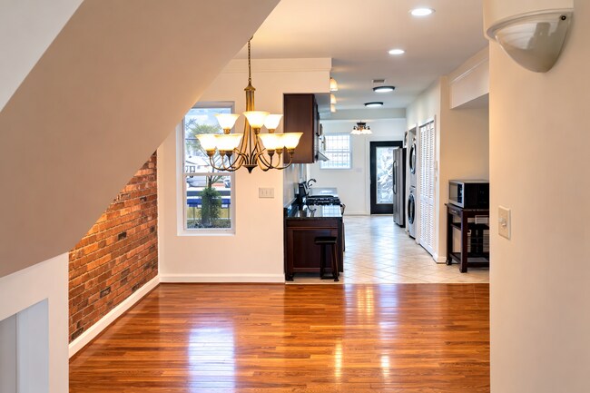 Foto del edificio - 1933 4th St NE