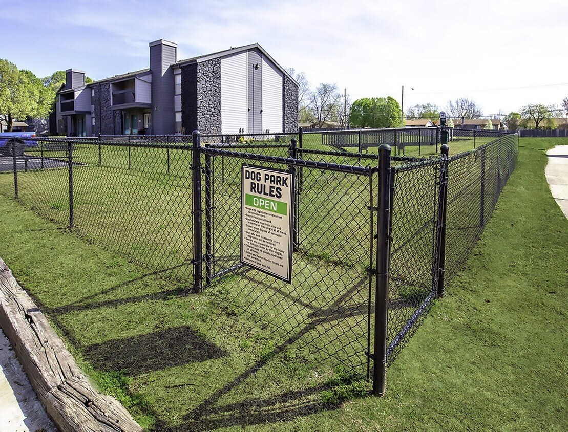 Charleston Crossing Apartments - 4548 S Elm Pl Broken Arrow, OK 74011 |  Apartments.com