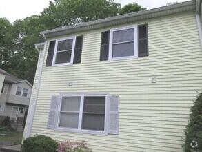 Building Photo - 25 Padanaram Rd
