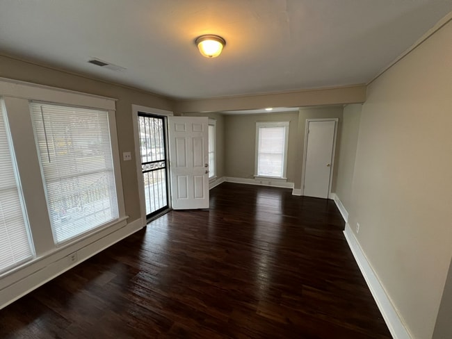 Photo - Move-in Special - 1/2 off first month's rent! House