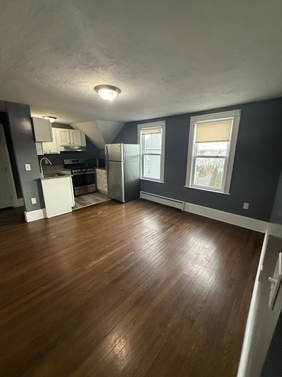 Building Photo - 42 Mott St