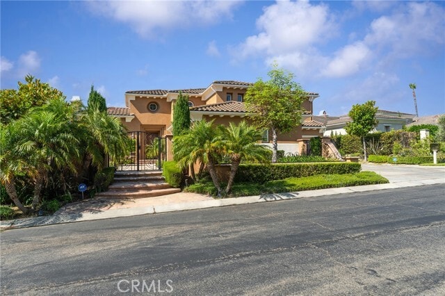Foto del edificio - 2528 N San Miguel Dr