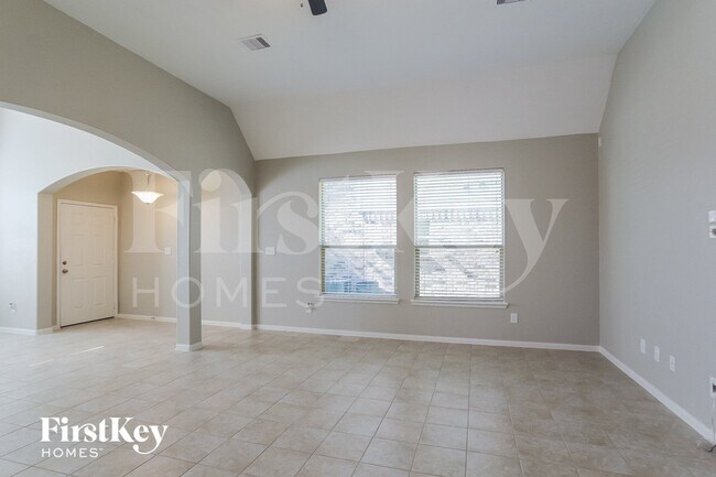 Foto del edificio - 331 American Black Bear