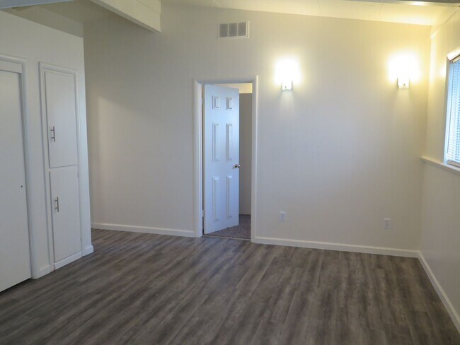 Foto del edificio - Ash Duplex