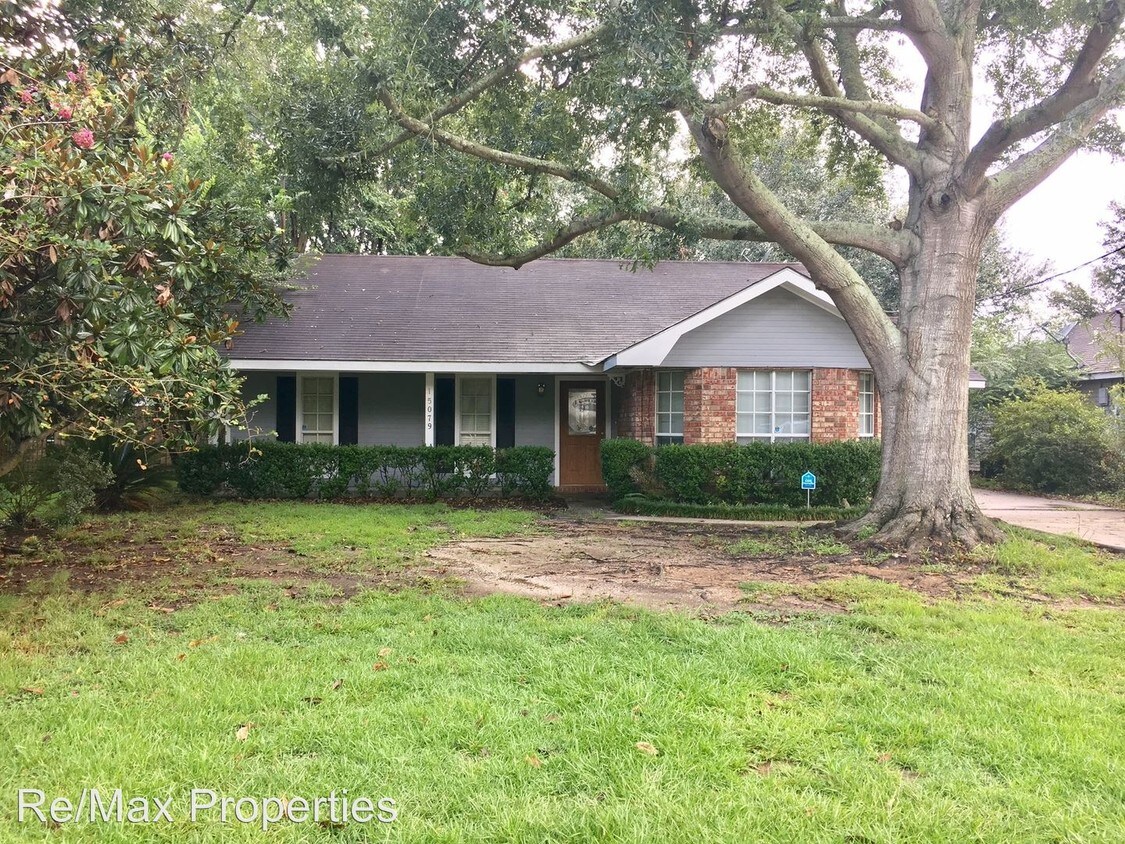 Foto principal - 15079 Beau Jon Ave
