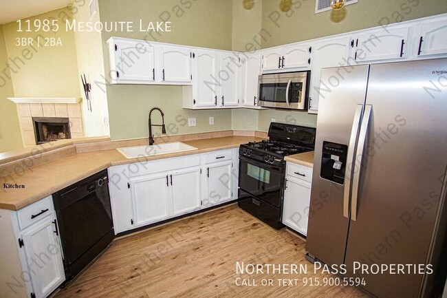 Foto del edificio - 11985 Mesquite Lake Ln