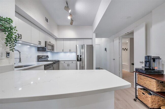 Foto del edificio - 520 S Armenia Ave