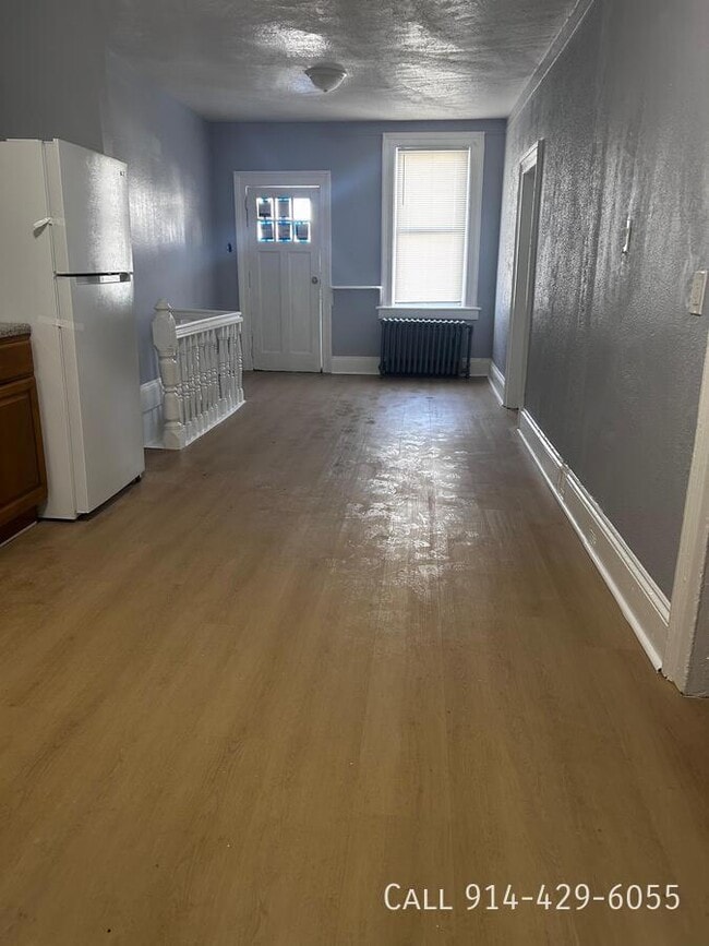 Photo - 51 S High St Apartment