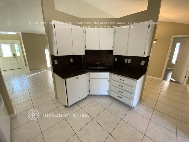 Building Photo - 1201 SW 29th Terrace