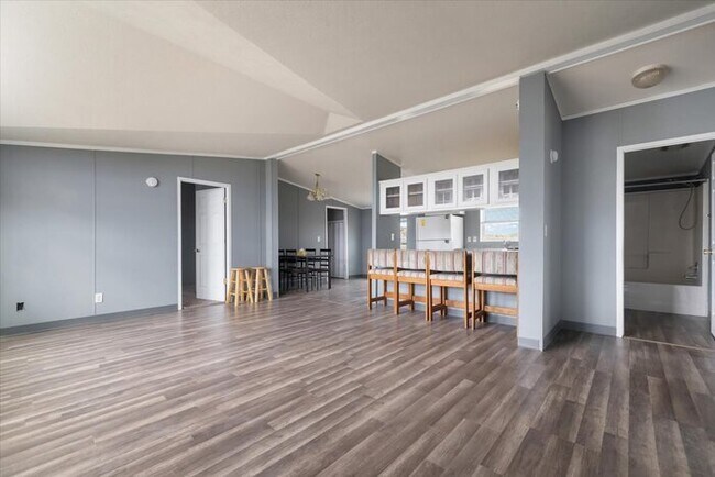 Building Photo - 21367 Boca Chica Heights