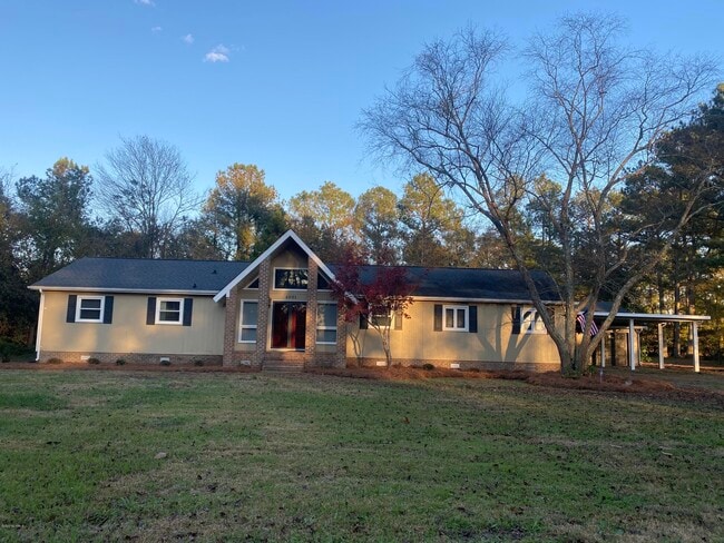 Building Photo - 4891 NC-43