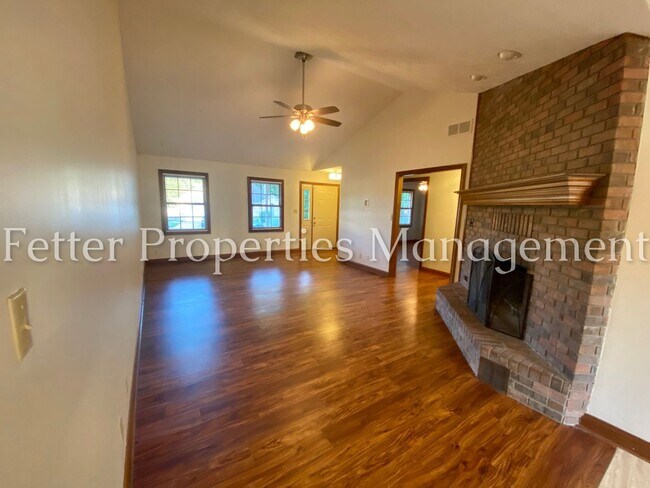 Foto del edificio - Beautiful 3 Bedroom Northside Home!