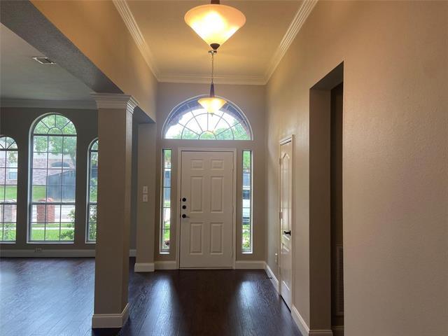 Foto del edificio - 1696 Yosemite Dr