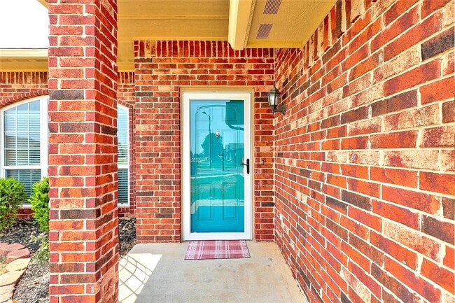 Foto del edificio - 2404 Deer Chase Dr
