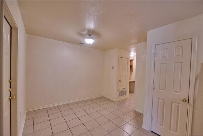 Foto del edificio - 519 S 54th