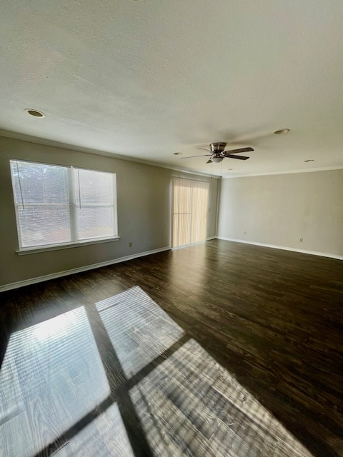 Building Photo - 2527 Pascal Ct