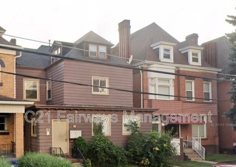 Foto principal - 340 N Craig St