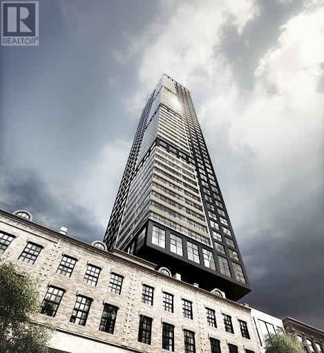 Building Photo - 327 King St W