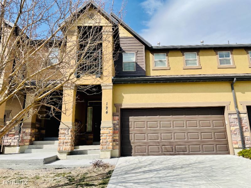 3 br, 2.5 bath Townhome 124 E Carbonell Way Townhome Rentals in Saratoga Springs UT