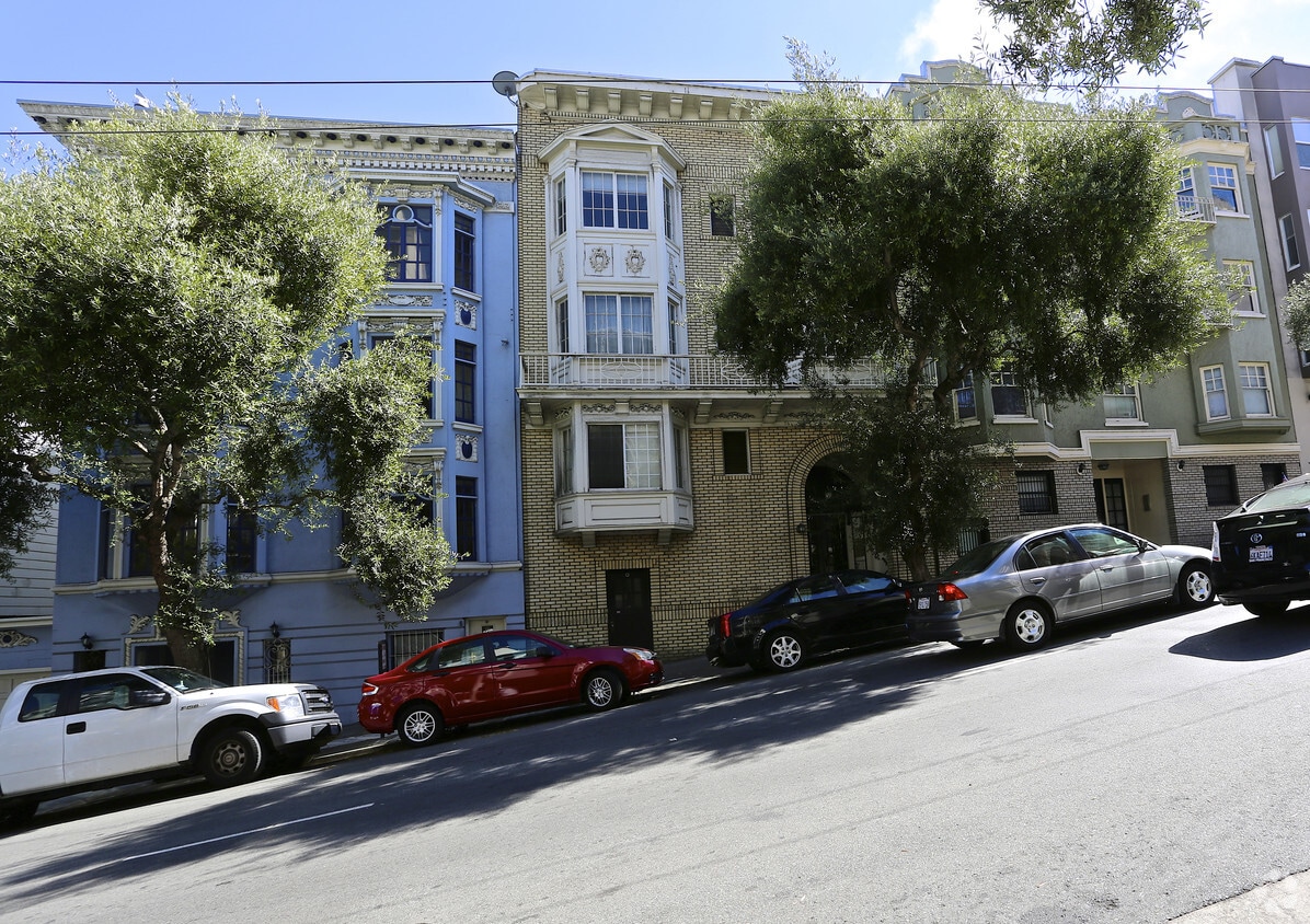 Building Photo - 1871 Sacramento St