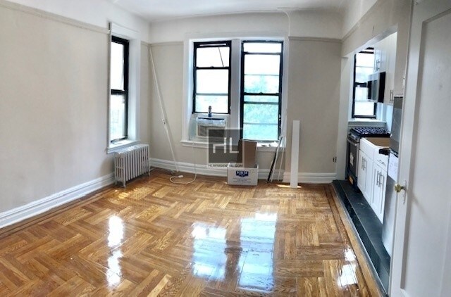 Foto del edificio - 44 STREET/SUNNYSIDE