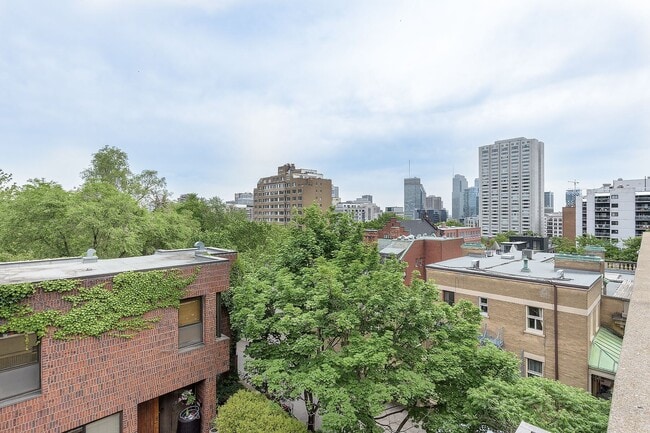 Building Photo - 1500 Pine Ave W