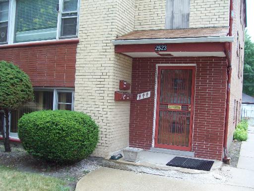  - 2523 Grunewald St