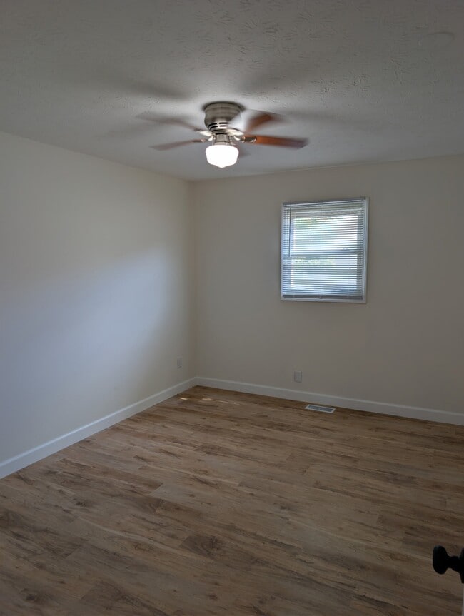 Building Photo - 5768 Stormcroft Ave