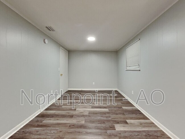 Foto del edificio - 10683 Arnez Rd