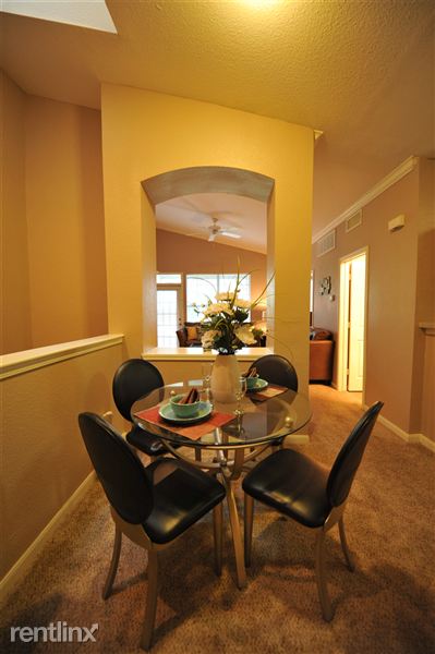 Building Photo - 5117 Sandhurst