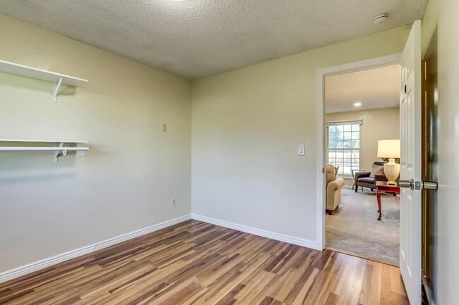 Building Photo - 15054 E Dartmouth Ave