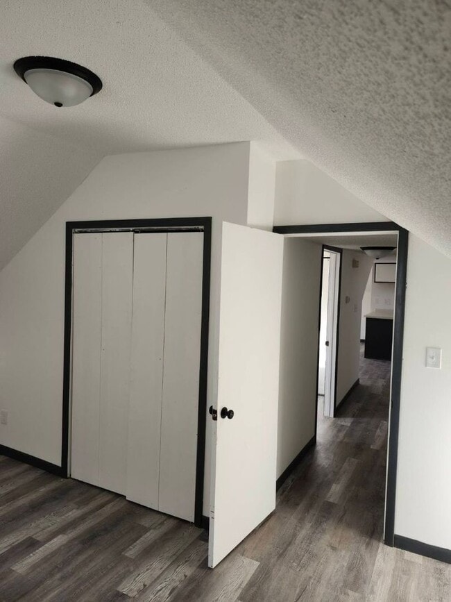 Foto del edificio - 113 S Polk St