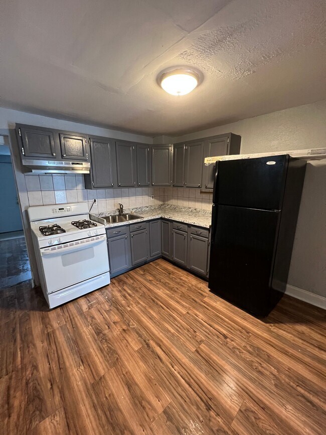 Foto del edificio - 2135 E Auburn St