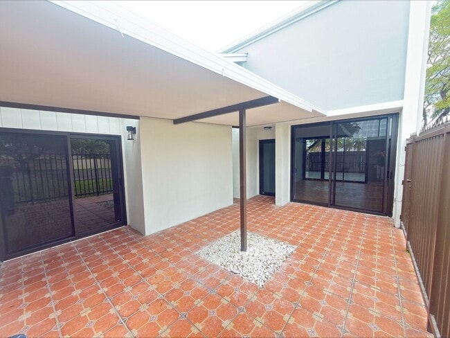 Photo - 2560 SW 122nd Ct Townhome