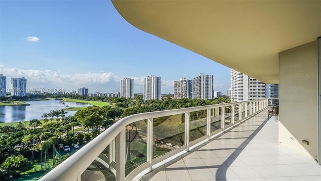 Building Photo - 20191 E Country Club Dr