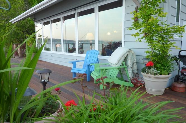 Building Photo - 10423 Sunrise Beach Dr NW