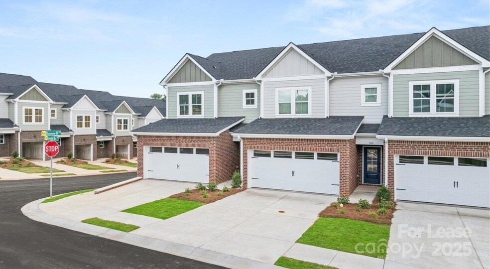 Foto principal - 1748 Marglyn Dr