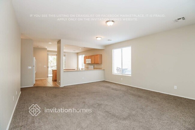 Foto del edificio - 7031 E Keats Ave