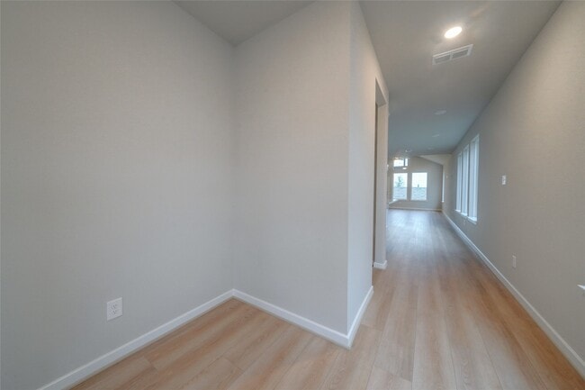 Building Photo - 21859 Fitzroy Mnr Ln