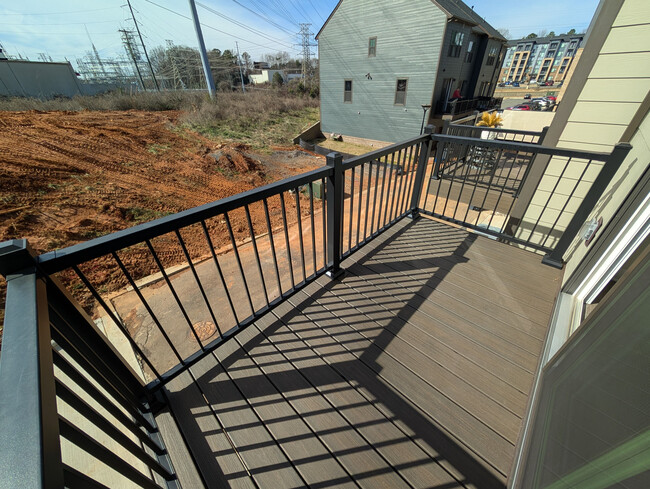 Building Photo - Room in Townhome on Terroir Ln