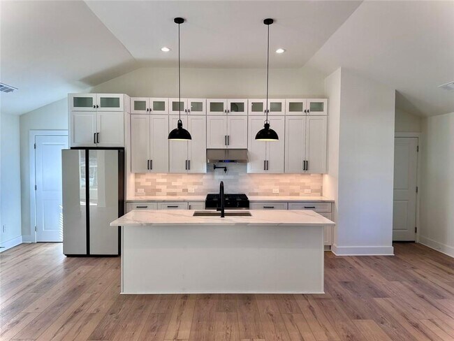 Foto del edificio - 5140 Tilly Mill Rd