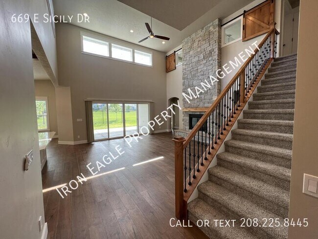 Foto del edificio - 669 E Sicily Dr
