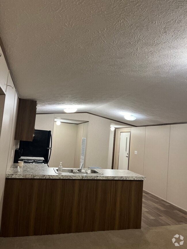 Building Photo - 811 Pointview Ct