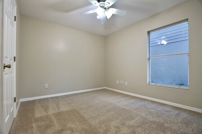 Building Photo - 464 Wexdon Ct