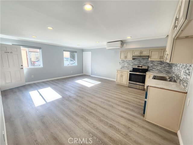 Building Photo - 21217 De La Guerra St