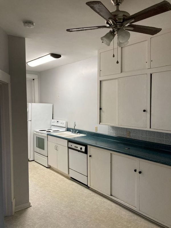 Foto del edificio - 740 S 11th St